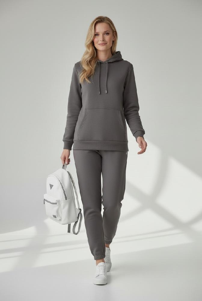 Костюм женский