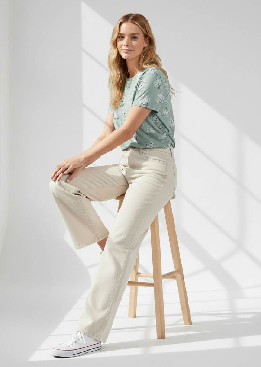 Футболка женская